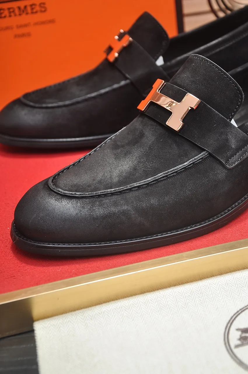 Men's shoes💰520💶[HERMES] (cowhide lining)🍀Italian top luxury🍀He does not pursue novel styles and gorgeous colors, but attracts the favor of successful men with his flawless, elegant and classic style. Formal leather shoes This very comfortable, simple and stable style allows you to easily match any style! The pattern is absolutely 1:1 refined from the original case, and we strive for excellence in materials, imported cowhide + cowhide lining💪💪💪extraordinary texture👍! .Code number: 38-45 (45 customized)